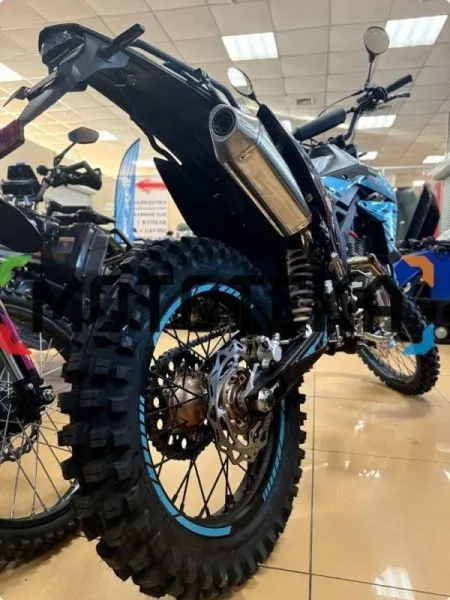 Мотоцикл кроссовый / эндуро Regulmoto (Регулмото) ZR PR 300 4 valves 6 Gear чёрный/синий с ПТС | Мототека