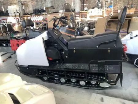 Снегоход Снеготехника 4Т, Lifan 29 л.с., короткая база (машинокомплект) - купить с доставкой, по выгодной цене в интернет-магазине Мототека