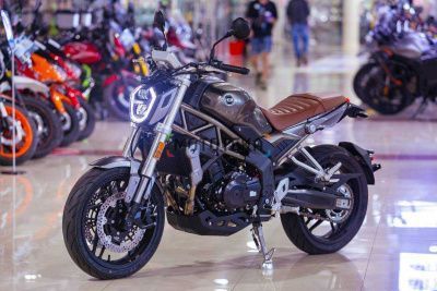 Мотоцикл дорожный Dayun (Даюн) DY400 - F Silver Red / серый с ПТС