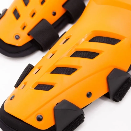 Наколенники Kioshi (Киоши) Dual Axis KN11 Оранжевый - купить с доставкой, по выгодной цене в интернет-магазине Мототека