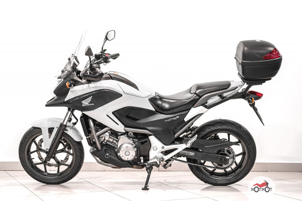 Мотоцикл HONDA NC 700X 2013, БЕЛЫЙ пробег 23978 | Мототека