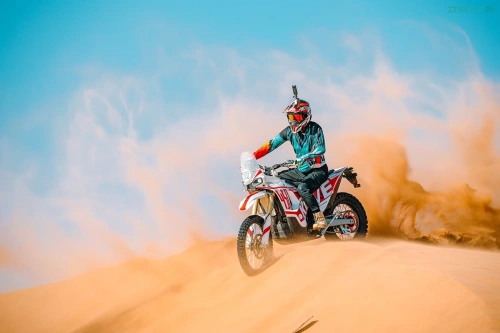 Мотоцикл кроссовый / эндуро KOVE (Кове) 450 RALLY FACTORY EDITION фото 9 Мотоцикл кроссовый / эндуро KOVE (Кове) 450 RALLY FACTORY EDITION фото 9