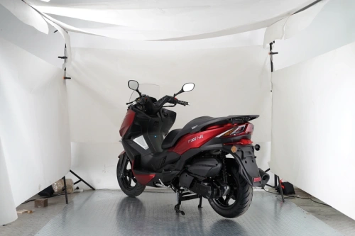 Скутер Vento (Венто) VMC Z1 TY300T-2E 276 см3 СЕРИЯ Т3000 MATT RED фото 9