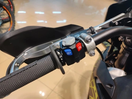 Мотоцикл кроссовый / эндуро OXO (Оксо) RAGE NB300 жёлтый фото 16