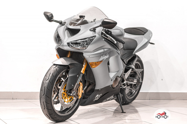 Мотоцикл KAWASAKI ZX-6 Ninja 2005, СЕРЫЙ пробег 51784 | Мототека