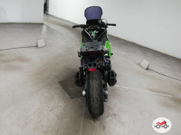Мотоцикл KAWASAKI Z 1000SX 2011, Зеленый пробег 38630 | Мототека