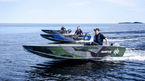 Лодка ПНД Navix (Навикс) R43 без консоли, румпельная фото 3 Лодка ПНД Navix (Навикс) R43 без консоли, румпельная фото 3