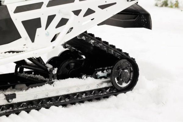 Снегоход IRBIS (Ирбис) TUNGUS (Тунгус) SK 600L Long 2023/2024 чёрный/красный с ПСМ | Мототека