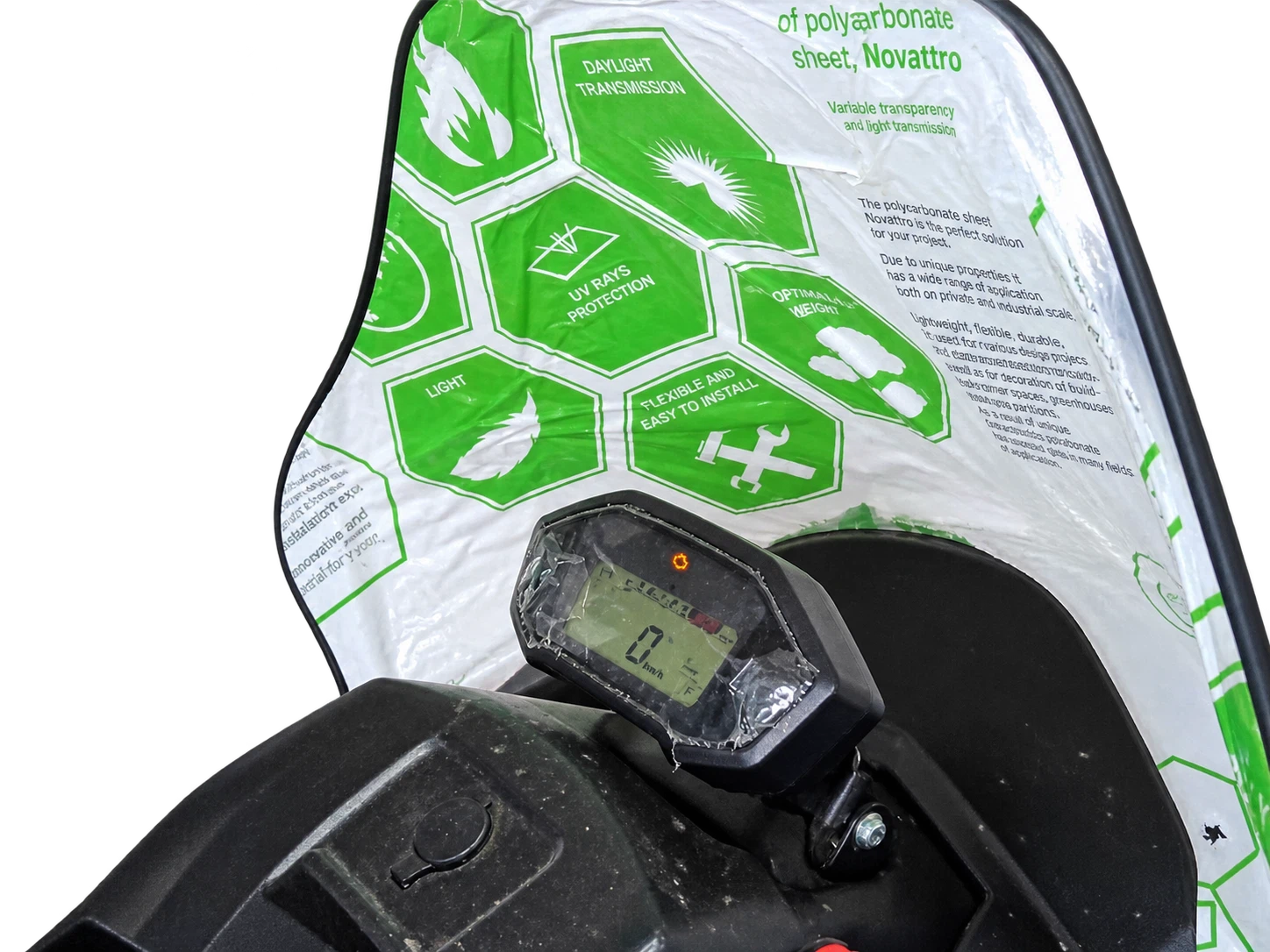 Приборная панель Atlas 600